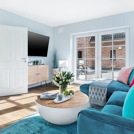 Flamingo Bay Apartment *