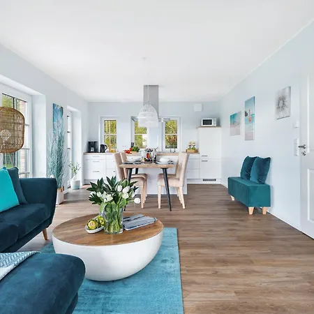 Flamingo Bay Apartment *